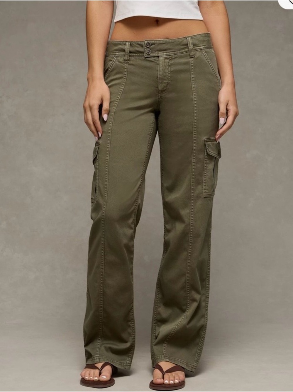 American Eagle Outfitters Olive Green Low Rise Cargo Pants